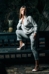 Glowing Gray (CREATIVE DAY)