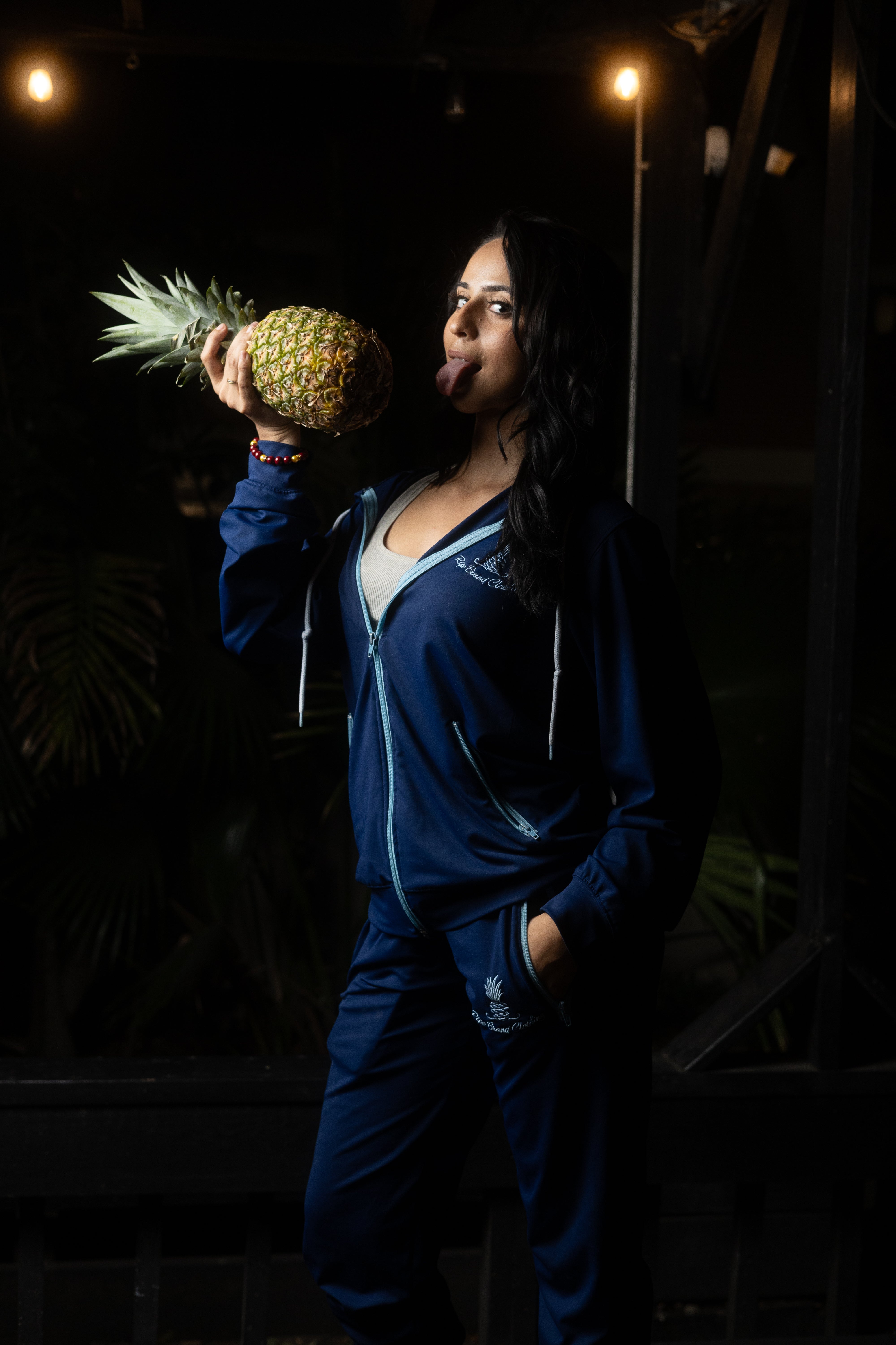 Latin Night Jogger (Night Fall)